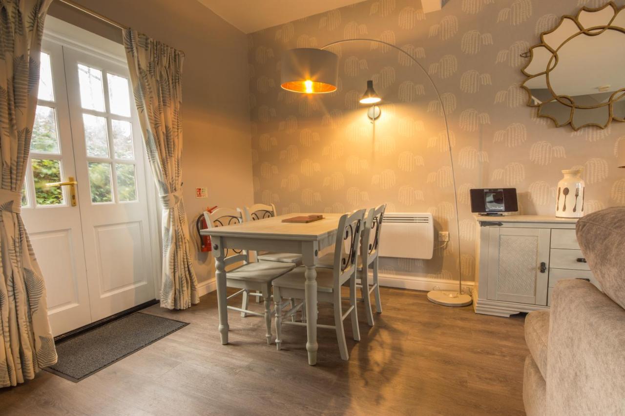 Peveril Cottage - Darwin Lake Holiday Village 매틀록 외부 사진