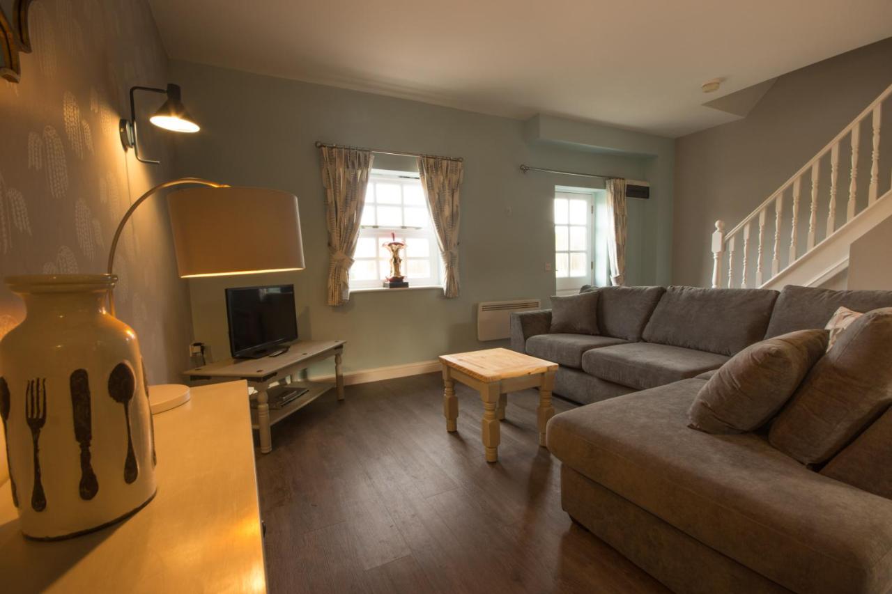 Peveril Cottage - Darwin Lake Holiday Village 매틀록 외부 사진